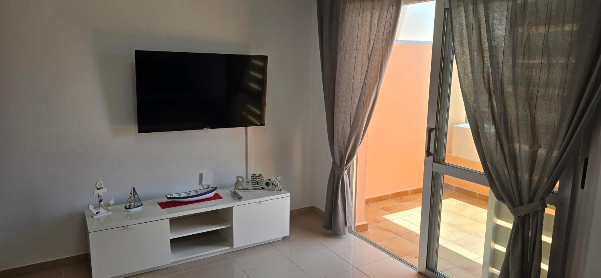 Los Seres - Relaxing Apartment With Pool Лос-Крістіанос Екстер'єр фото